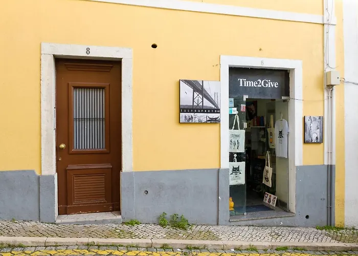 아파트 Colourful Alfama *